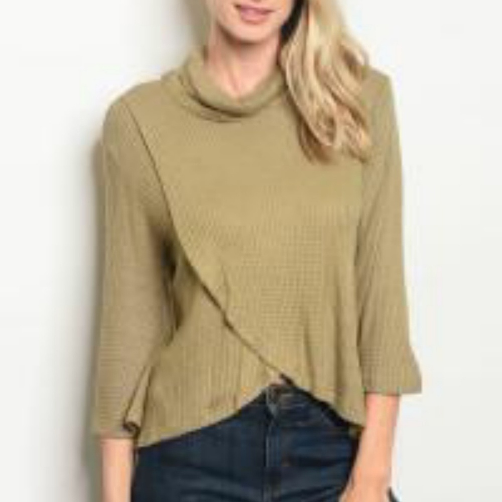 Flirty Olive Tulip Top